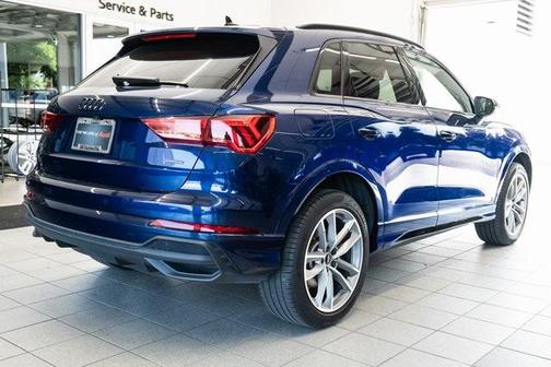 2023 Audi Q3 Premium 45 TFSI S line quattro Tiptronic