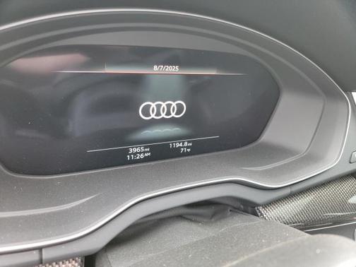 2025 Audi SQ5 3.0T Premium Plus