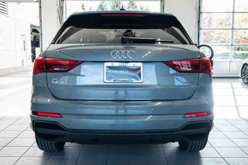 2023 Audi Q3 S line Premium