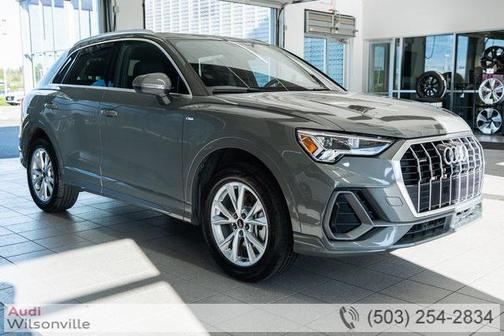 2023 Audi Q3 S line Premium