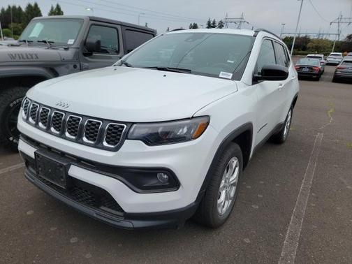 2024 Jeep Compass Latitude