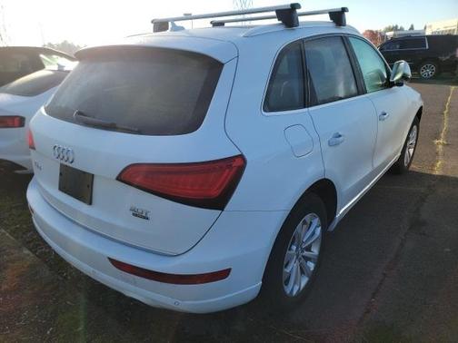 2016 Audi Q5 2.0T Premium Plus