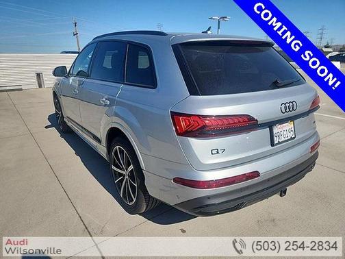 2023 Audi Q7 55 Premium Plus