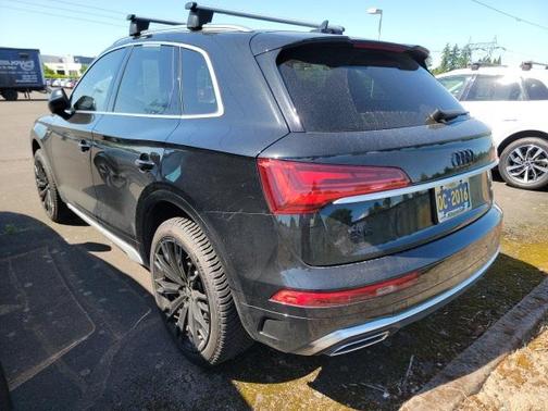 2022 Audi Q5 45 S line Premium