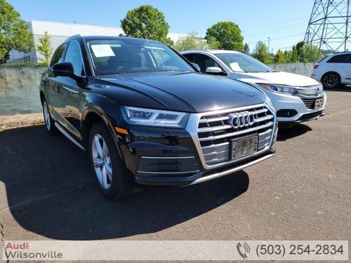 2020 Audi Q5 45 Premium Plus