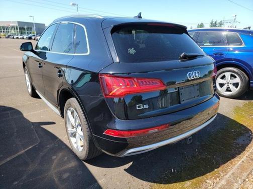 2020 Audi Q5 45 Premium Plus