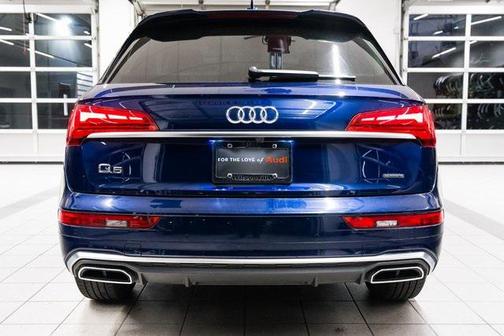 2022 Audi Q5 45 S line Premium