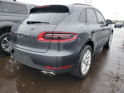 2017 Porsche Macan S
