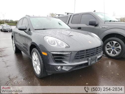 2017 Porsche Macan S