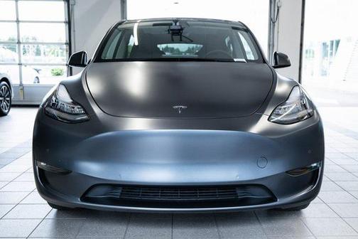 2022 Tesla Model Y Long Range Dual Motor All-Wheel Drive