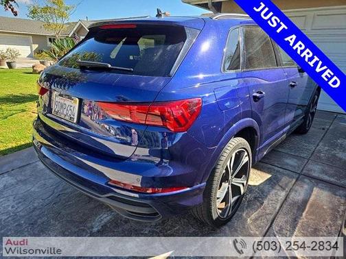 2023 Audi Q3 45 S line Premium Plus