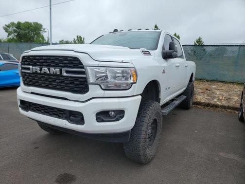 2023 RAM 2500 Big Horn Crew Cab 4x4 6'4' Box