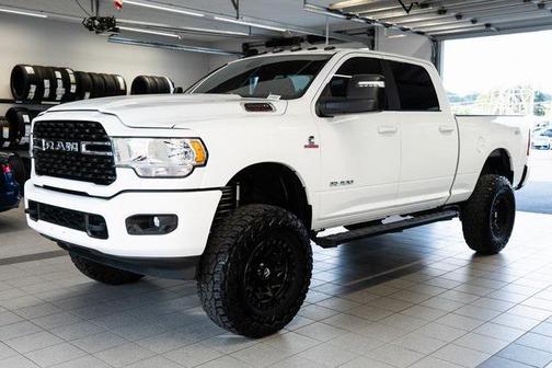 2023 RAM 2500 Big Horn Crew Cab 4x4 6'4' Box