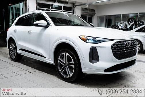 2025 Audi Q5 Premium