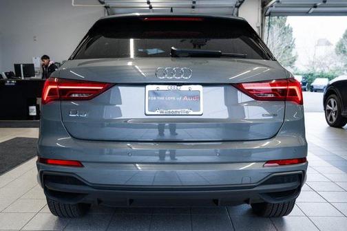 2025 Audi Q3 Premium 45 TFSI S line quattro Tiptronic