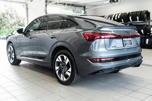 2023 Audi e-tron Sportback S line Premium