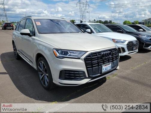 2021 Audi Q7 55 Premium Plus