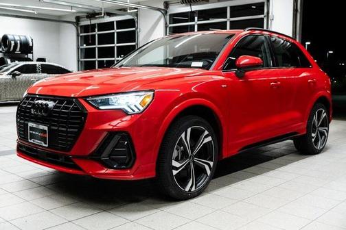 2024 Audi Q3 45 S line Premium Plus