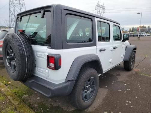 2024 Jeep Wrangler Sport