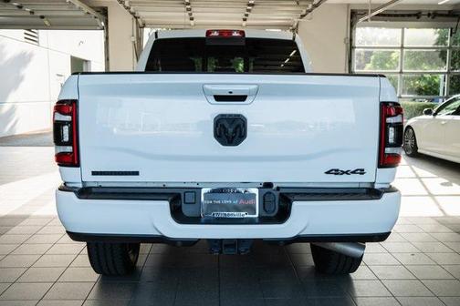 2022 RAM 2500 Big Horn Crew Cab 4x4 6'4' Box