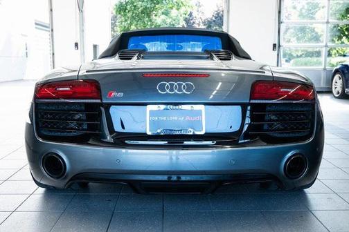 2014 Audi R8 5.2