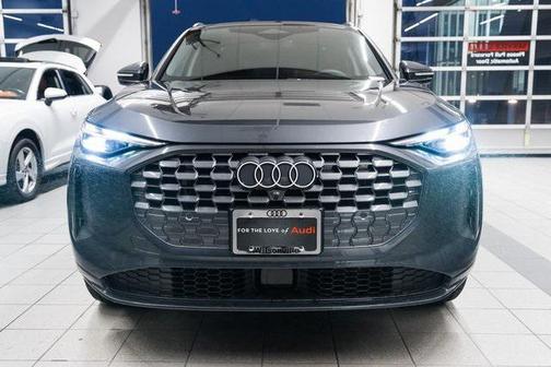 2025 Audi Q5 Premium