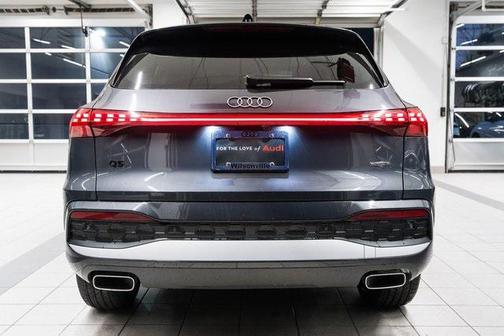 2025 Audi Q5 Premium