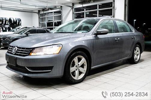 2012 Volkswagen Passat Base