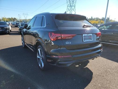 2021 Audi Q3 45 S line Premium Plus