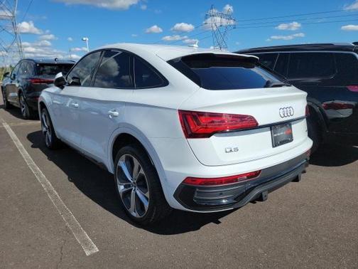 2023 Audi Q5 45 S line Prestige