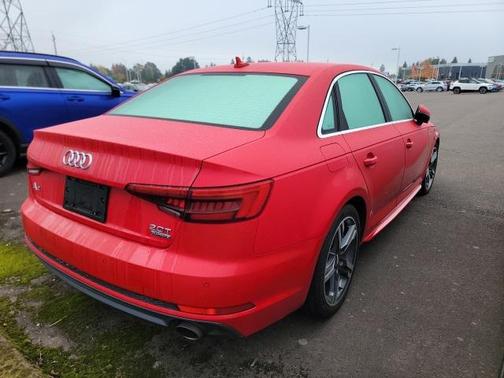 2017 Audi A4 2.0T Premium Plus