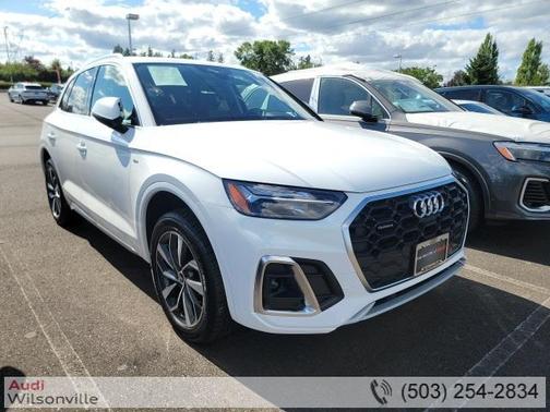 2022 Audi Q5 45 S line Premium Plus