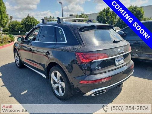 2022 Audi Q5 45 S line Premium Plus