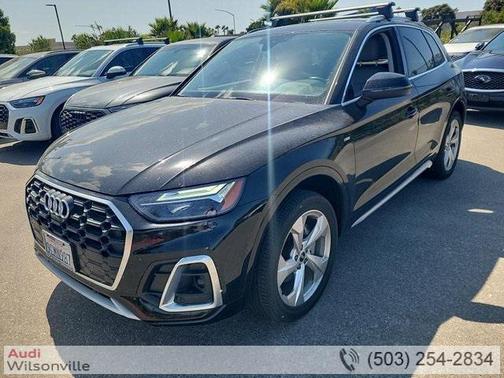 2022 Audi Q5 45 S line Premium Plus