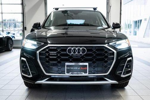 2022 Audi Q5 45 S line Premium Plus