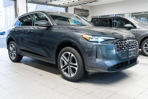2025 Audi Q5 Premium Plus