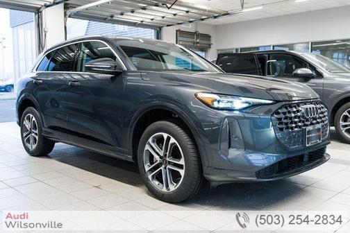 2025 Audi Q5 Premium Plus