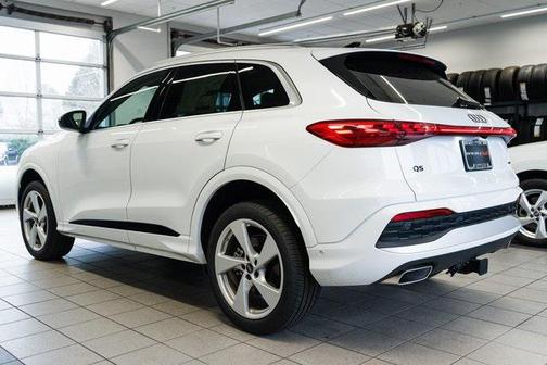 2025 Audi Q5 Premium Plus