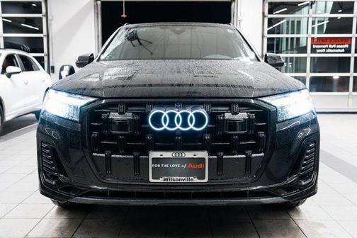 2026 Audi Q7 55 Premium Plus
