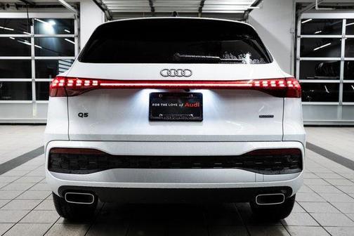 2025 Audi Q5 Premium Plus