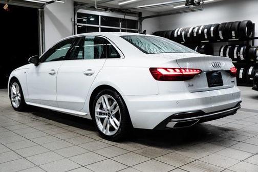 2023 Audi A4 45 S line Premium Plus