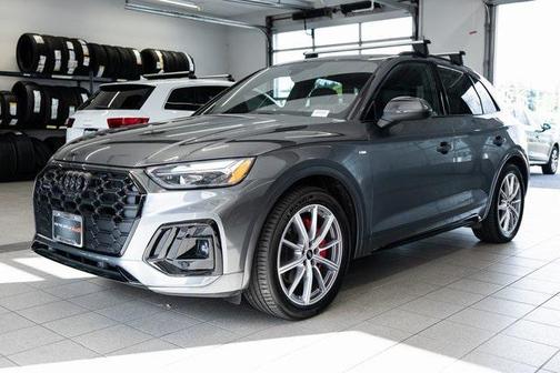 2024 Audi Q5 e 55 S line Premium Plus