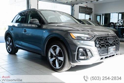 2023 Audi Q5 45 S line Premium Plus