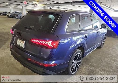 2022 Audi Q7 55 Premium Plus
