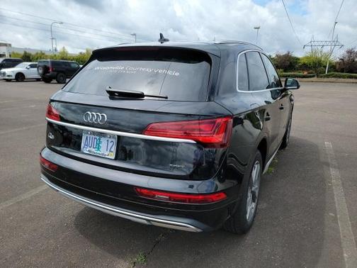 2023 Audi Q5 40 Premium