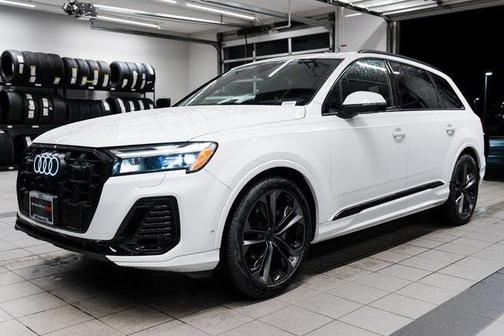 2026 Audi Q7 55 Premium Plus