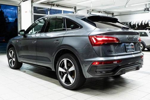 2023 Audi Q5 45 S line Premium Plus