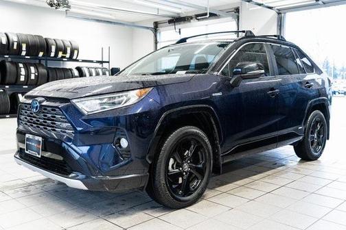 2019 Toyota RAV4 Hybrid SE