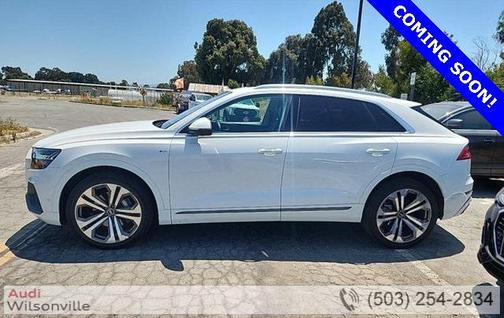 2022 Audi Q8 55 Prestige