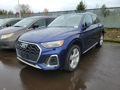 2023 Audi Q5 45 S line Premium Plus